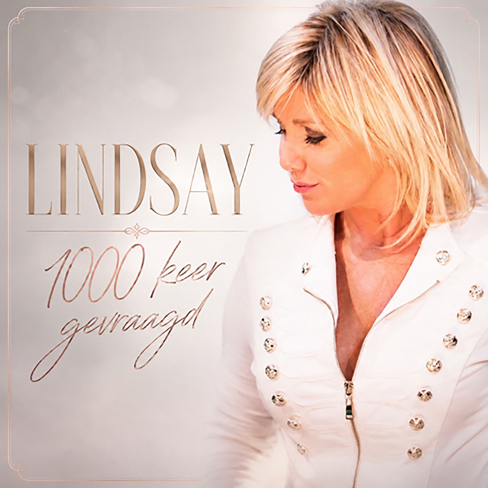 Lindsay voorziet nieuwe single van opmerkelijke videoclip